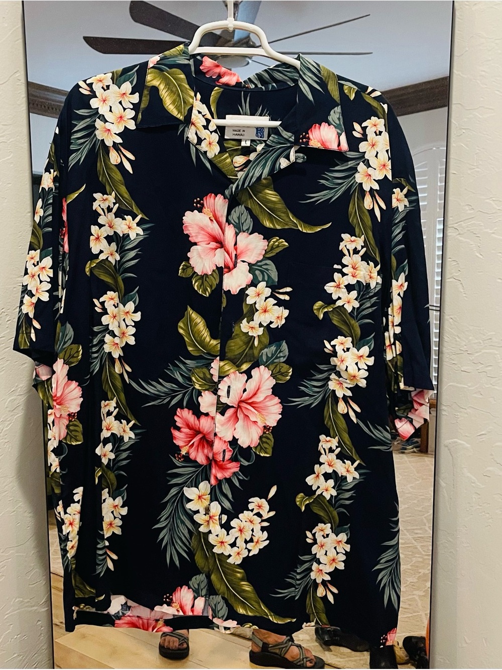 Men's  Hawaiian Floral Button-Up Shirt with Pink Hibiscus